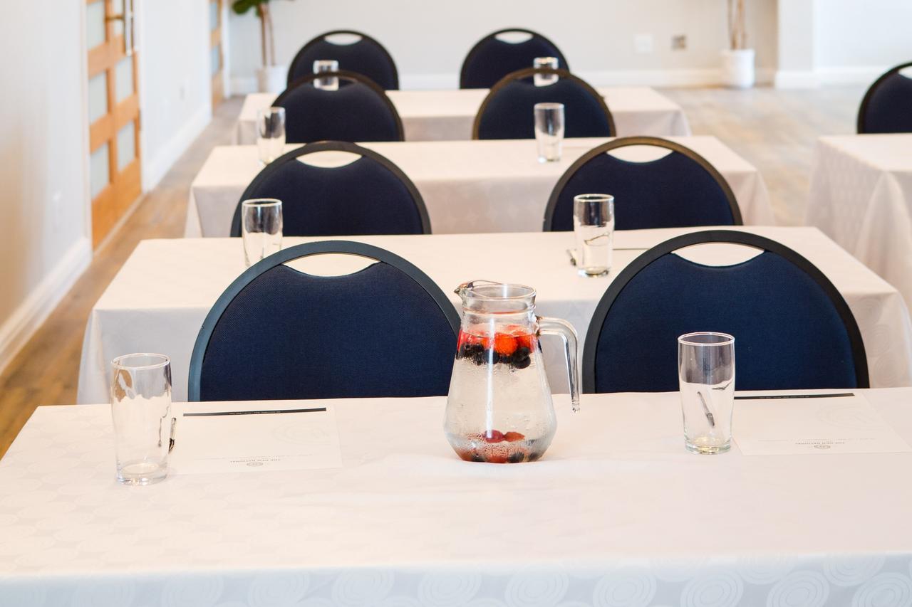 New National Hotel And Conference Parow Ngoại thất bức ảnh