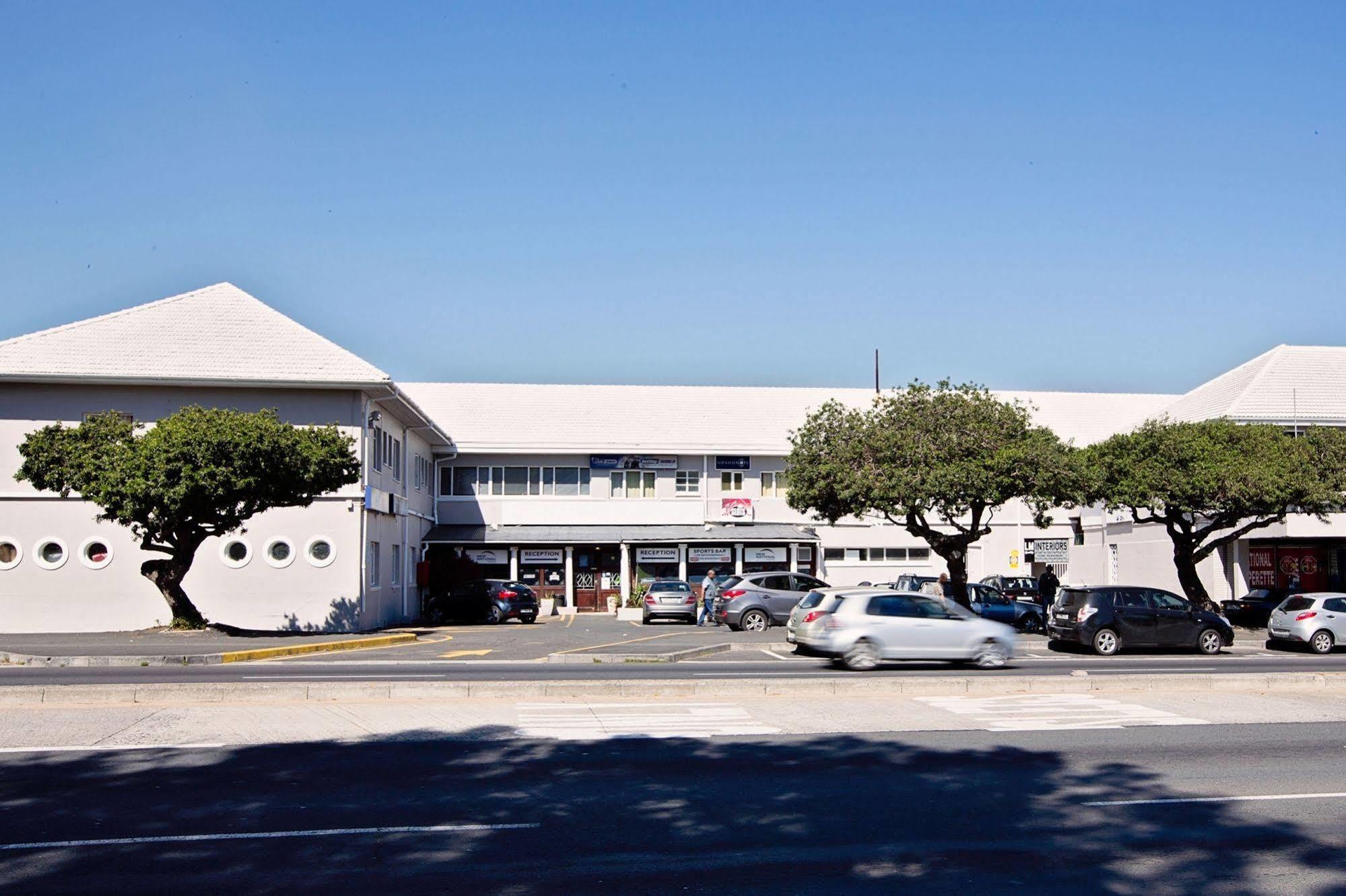 New National Hotel And Conference Parow Ngoại thất bức ảnh