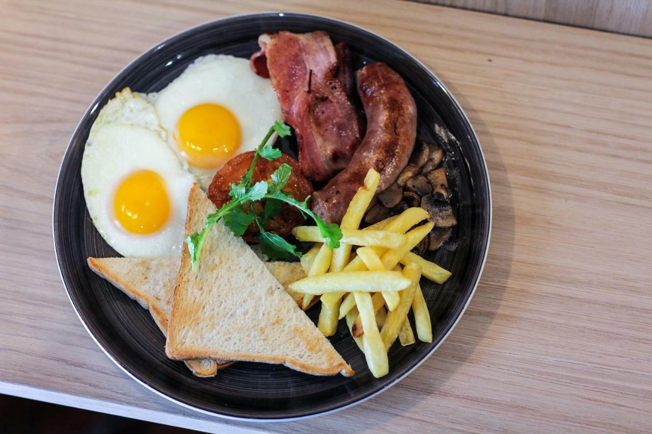 New National Hotel And Conference Parow Ngoại thất bức ảnh